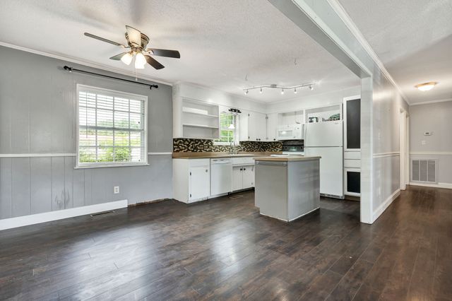 1822 Greendale Dr, NE, Cleveland, TN 37323
