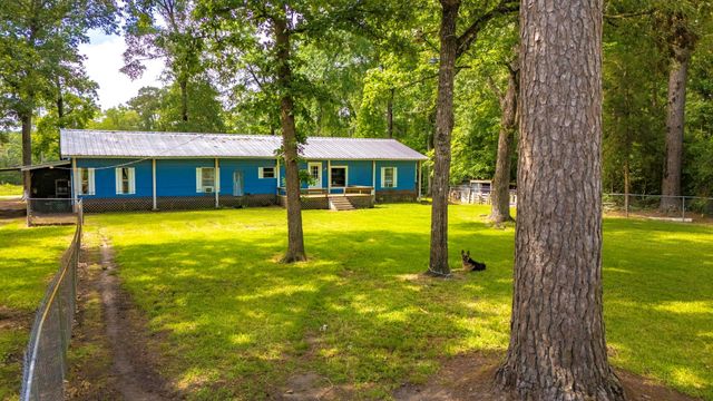 178 Inwood Drive, Livingston, TX 77351