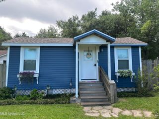 215 E First Street, Long Beach, MS 39560