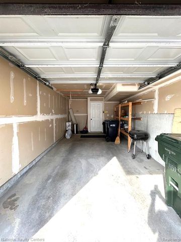 14579 Vauxhall, Sterling Heights, MI 48313