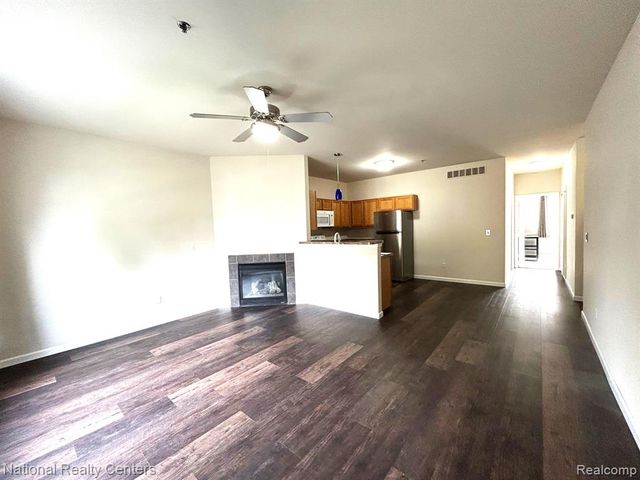 14579 Vauxhall, Sterling Heights, MI 48313