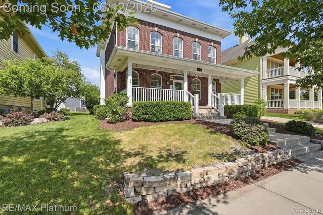 1713 Town Commons Drive, Howell, MI 48855