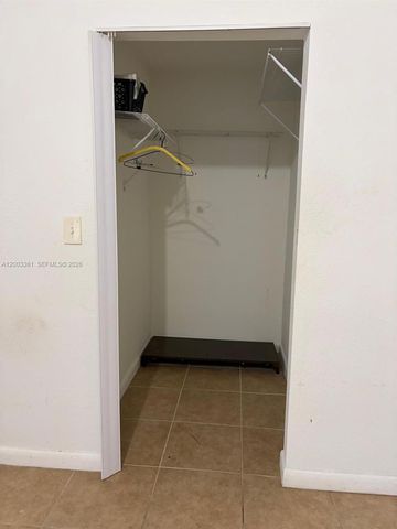 1612 Harrison St 2, Hollywood, FL 33020