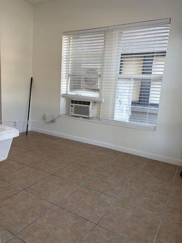 1612 Harrison St 2, Hollywood, FL 33020