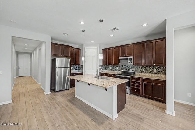 16671 W MESCAL Street, Surprise, AZ 85388