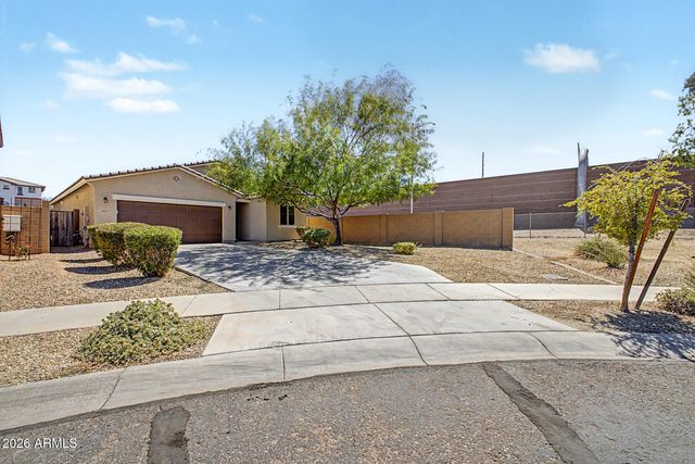 16671 W MESCAL Street, Surprise, AZ 85388