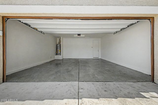 16671 W MESCAL Street, Surprise, AZ 85388