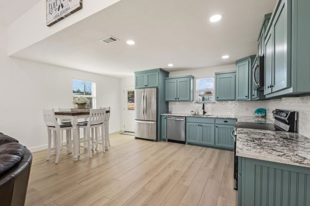 61 Lee Boulevard, Pottsboro, TX 75076