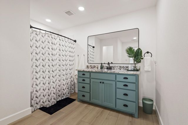 61 Lee Boulevard, Pottsboro, TX 75076