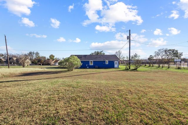 61 Lee Boulevard, Pottsboro, TX 75076
