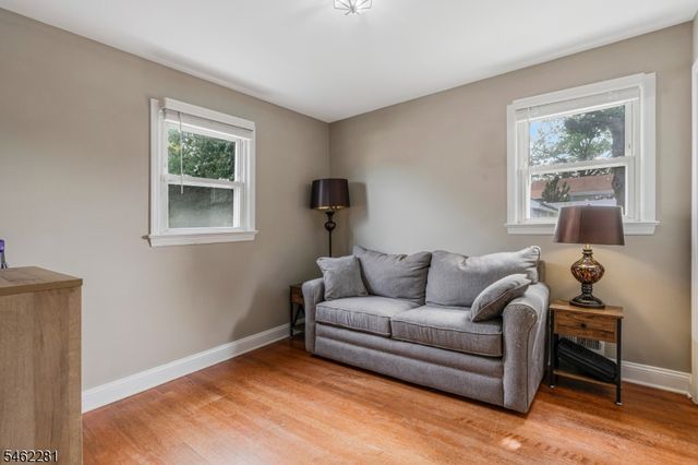 324 Codrington Pl, Bound Brook Boro, NJ 08805