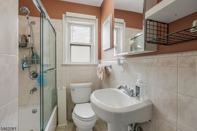 324 Codrington Pl, Bound Brook Boro, NJ 08805