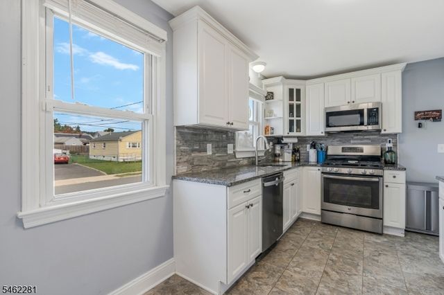 324 Codrington Pl, Bound Brook Boro, NJ 08805