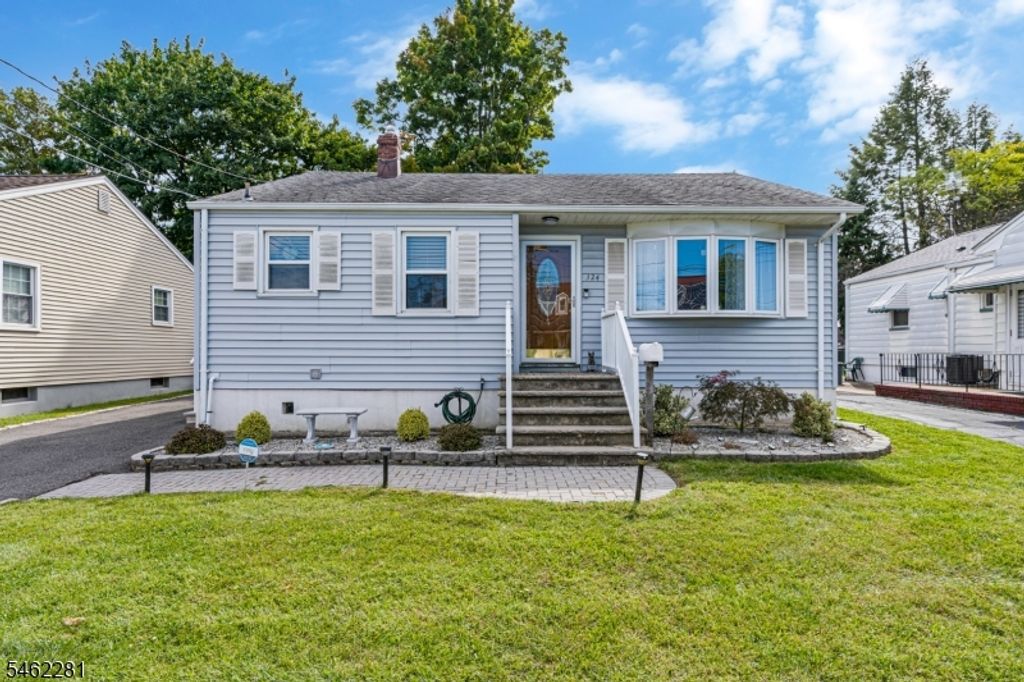 324 Codrington Pl, Bound Brook Boro, NJ 08805