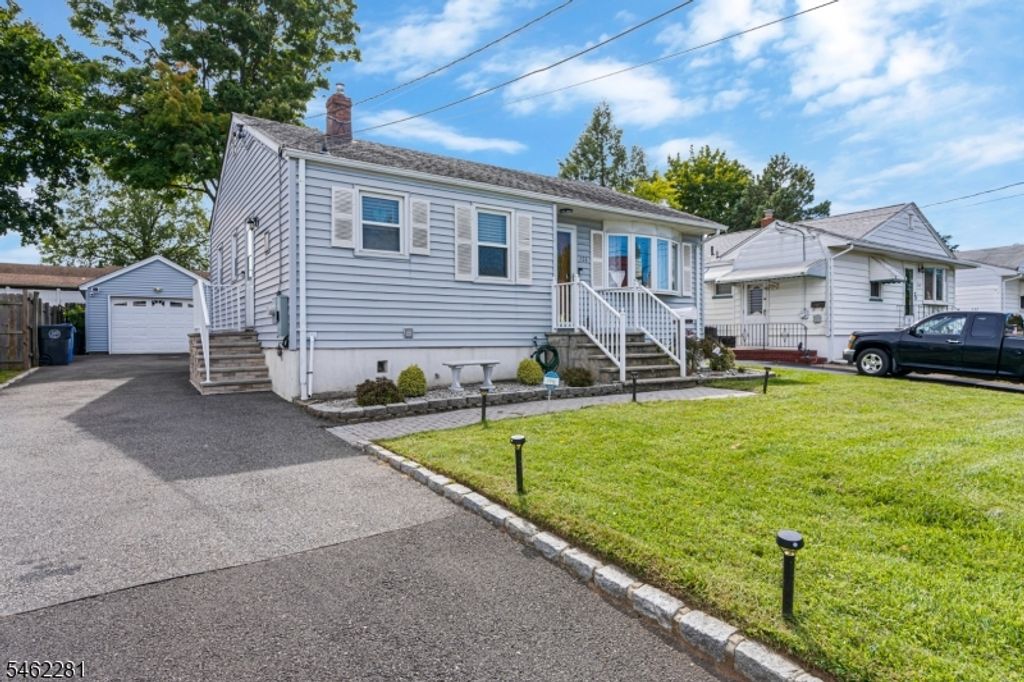 324 Codrington Pl, Bound Brook Boro, NJ 08805 — photo 2