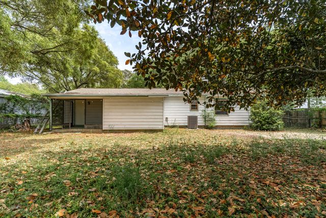 720 ROSEMONT Street, Fort Walton Beach, FL 32547