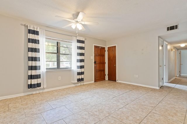 720 ROSEMONT Street, Fort Walton Beach, FL 32547