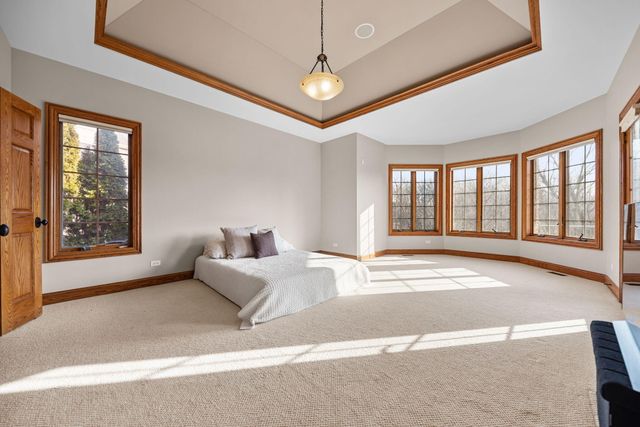 8955 Hillside Drive, St. John, IN 46373