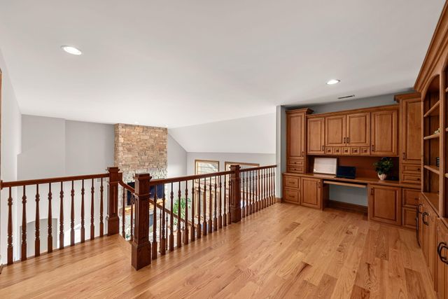 8955 Hillside Drive, St. John, IN 46373