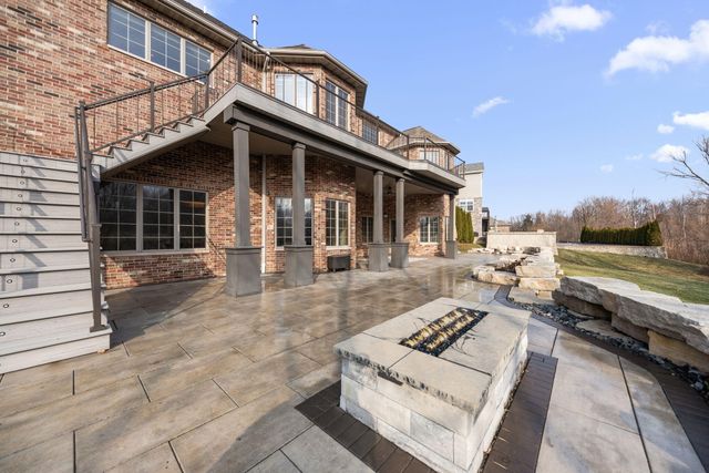 8955 Hillside Drive, St. John, IN 46373
