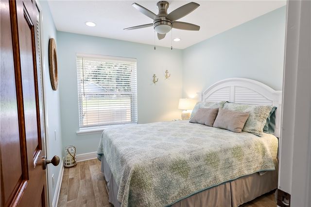 798 Dixie Terrace, Sebastian, FL 32958