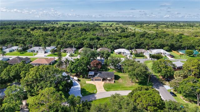 798 Dixie Terrace, Sebastian, FL 32958