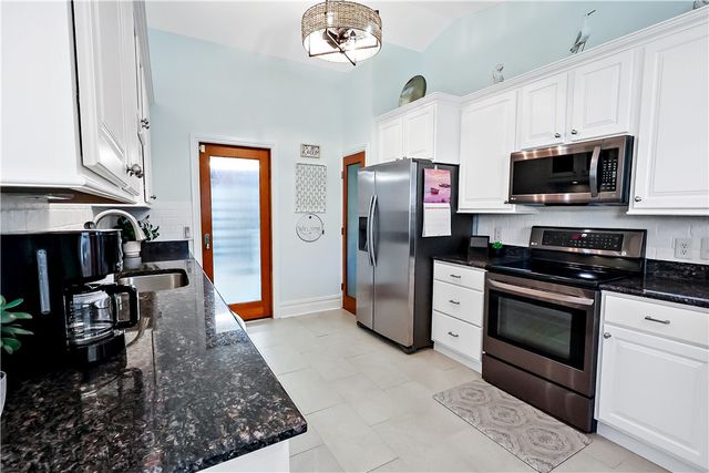 798 Dixie Terrace, Sebastian, FL 32958