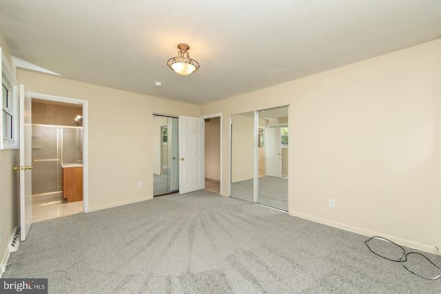 15 KNOLLWOOD DR, Cherry Hill, NJ 08002