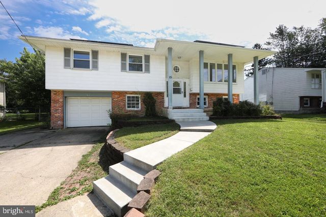15 KNOLLWOOD DR, Cherry Hill, NJ 08002