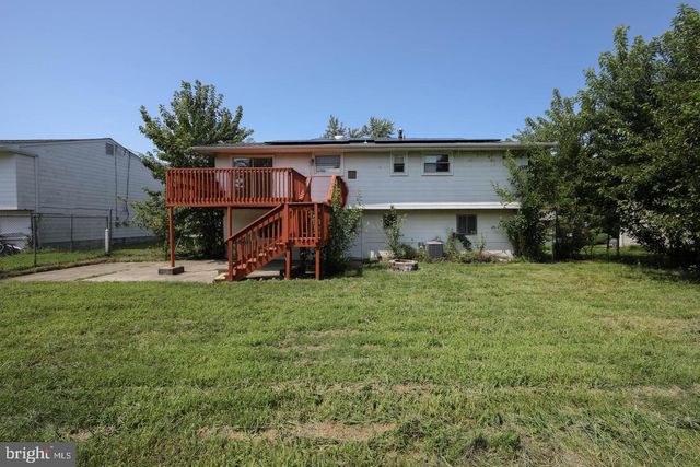 15 KNOLLWOOD DR, Cherry Hill, NJ 08002