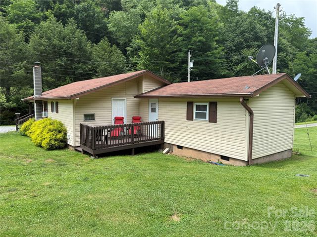 4126 & 4128 Pumpkintown Road, Sylva, NC 28779