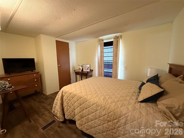 4126 & 4128 Pumpkintown Road, Sylva, NC 28779