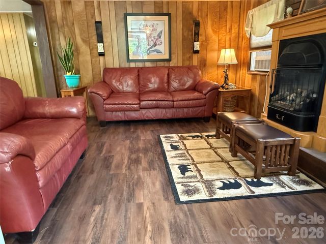 4126 & 4128 Pumpkintown Road, Sylva, NC 28779