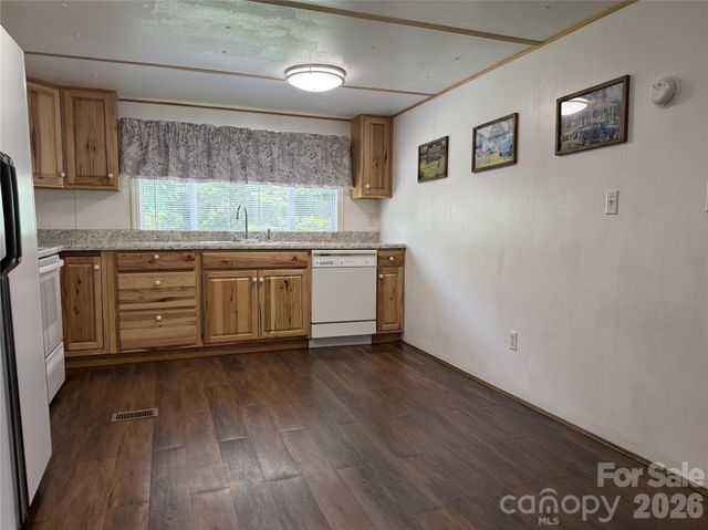 4126 & 4128 Pumpkintown Road, Sylva, NC 28779