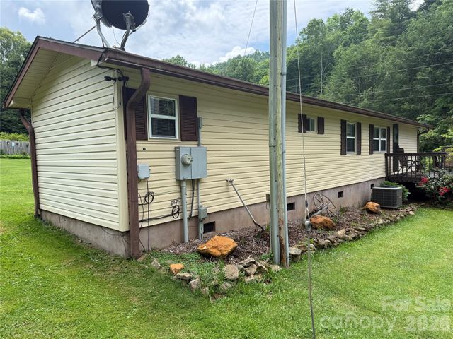 4126 & 4128 Pumpkintown Road, Sylva, NC 28779