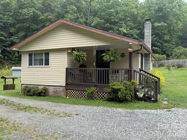 4126 & 4128 Pumpkintown Road, Sylva, NC 28779