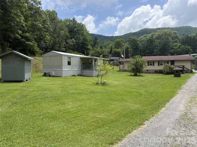 4126 & 4128 Pumpkintown Road, Sylva, NC 28779