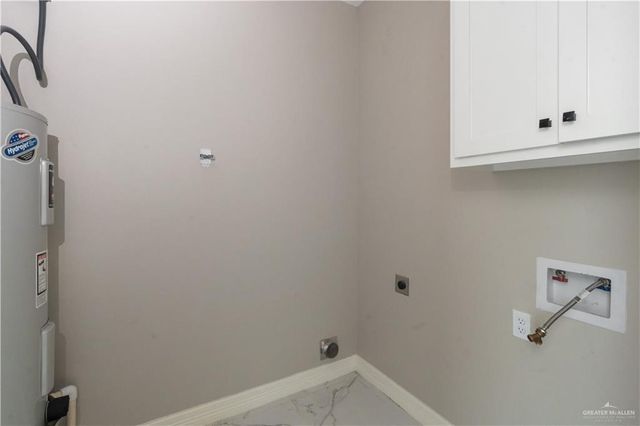 822 Whitewing Street, Alamo, TX 78516