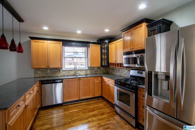 101 DEW DRIVE, Trussville, AL 35173