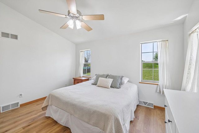3289 Pleasant STREET, Sun Prairie, WI 53590