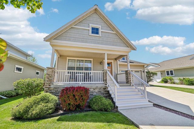 3289 Pleasant STREET, Sun Prairie, WI 53590