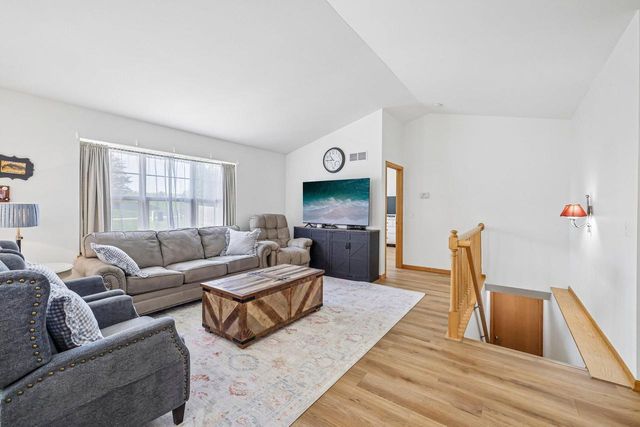 3289 Pleasant STREET, Sun Prairie, WI 53590