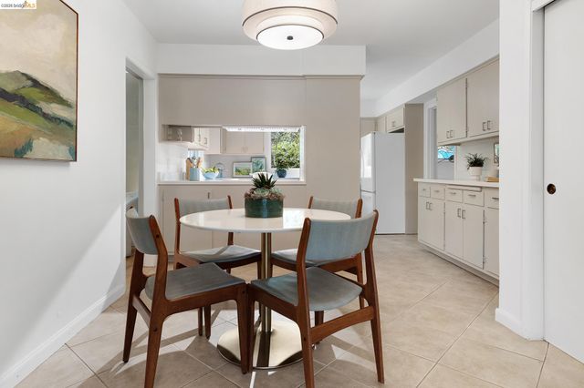 4310 Turner Ave, Oakland, CA 94605