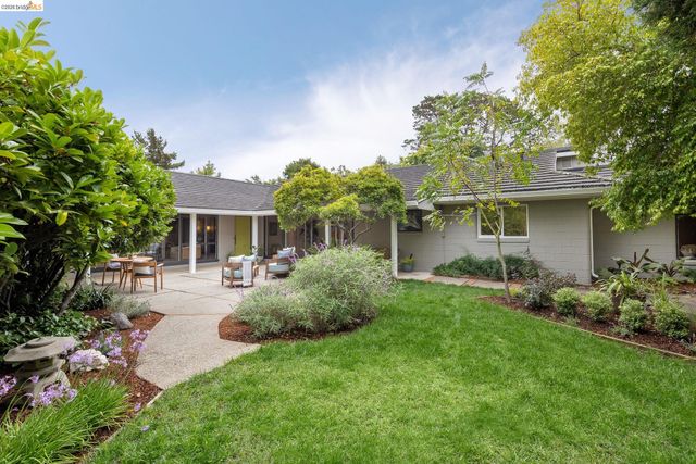 4310 Turner Ave, Oakland, CA 94605