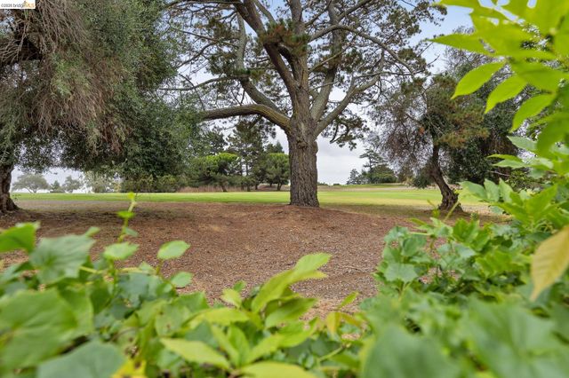 4310 Turner Ave, Oakland, CA 94605