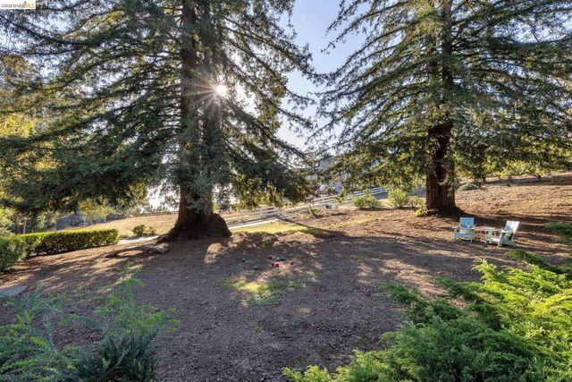 4310 Turner Ave, Oakland, CA 94605