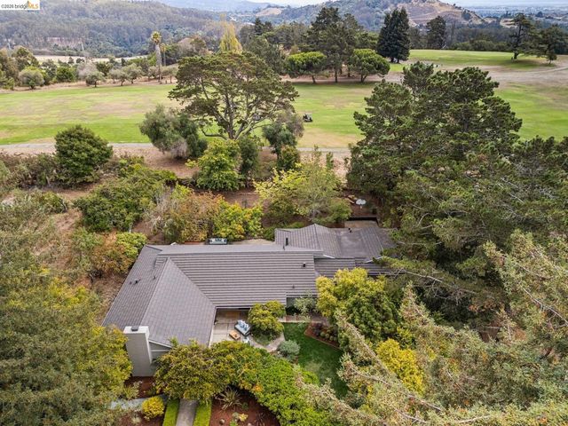 4310 Turner Ave, Oakland, CA 94605