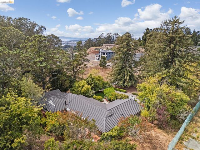 4310 Turner Ave, Oakland, CA 94605