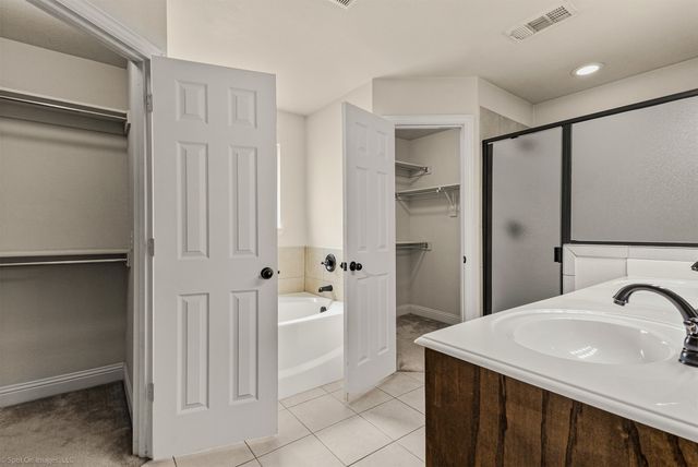 144 Birdsong Lane, Terrell, TX 75160