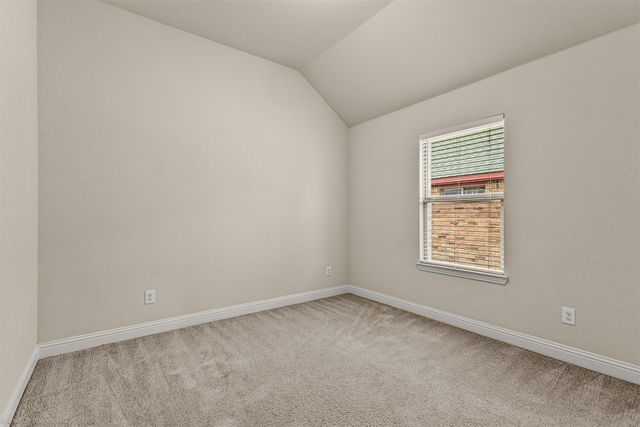 144 Birdsong Lane, Terrell, TX 75160